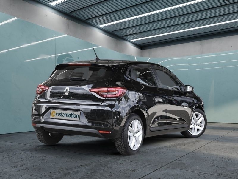 Schwarz Gebraucht 2021 Renault Clio V Zen Limousine | 17.970 € (Etwas zu teuer) - Bild 1/4