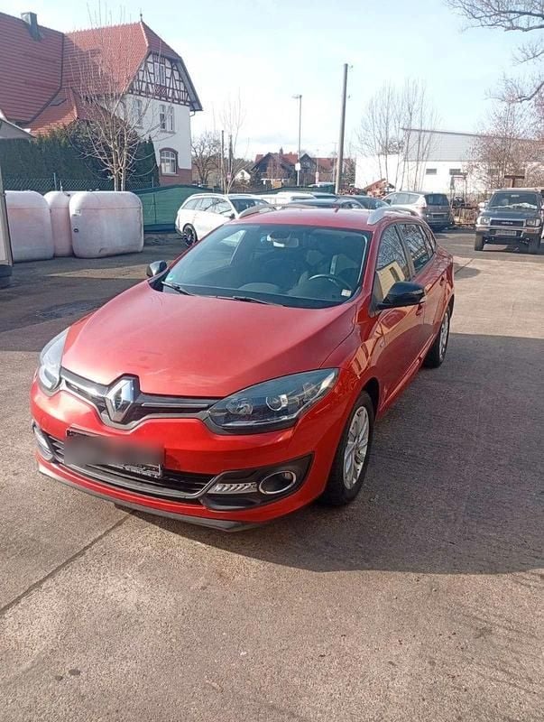 Gebraucht Renault Mégane GrandTour 116 PS (85 kW) 2016 Rot Kombi