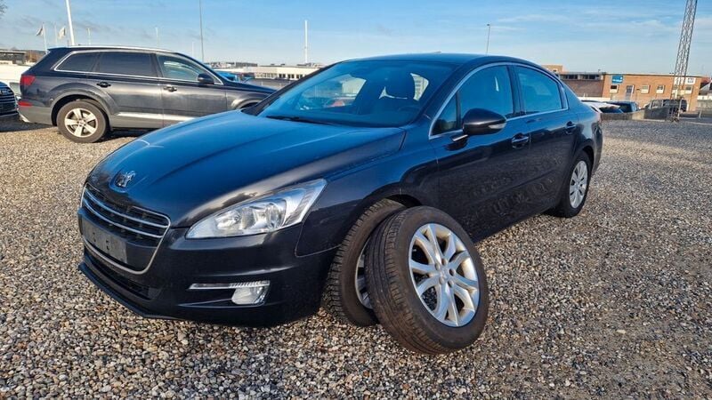Grau Gebraucht 2012 Peugeot 508 Allure Limousine | 4.200 € (Guter Preis) - Bild 1/4