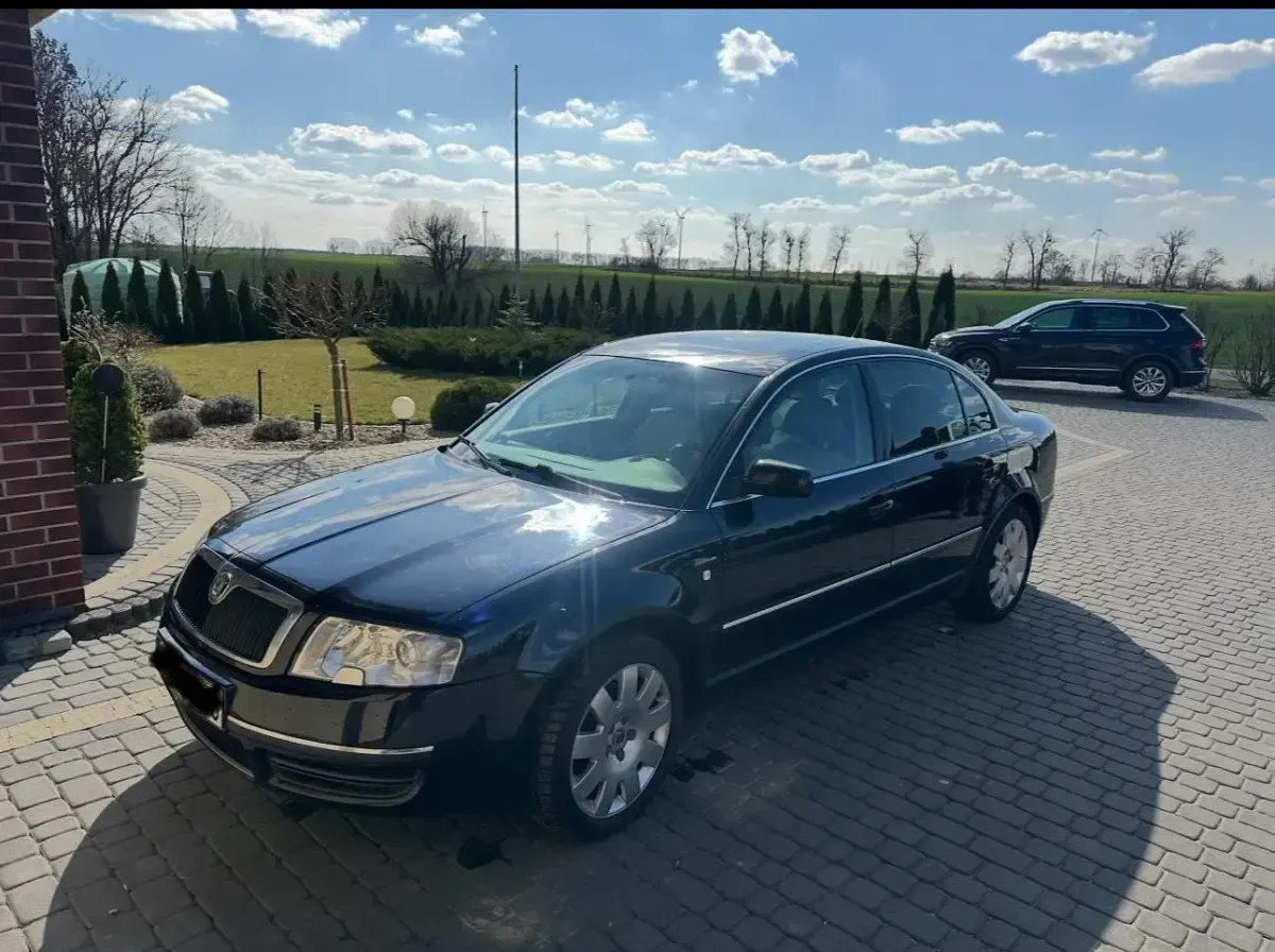 Gebraucht Skoda Superb 131 PS (96 kW) 2005 Schwarz Limousine