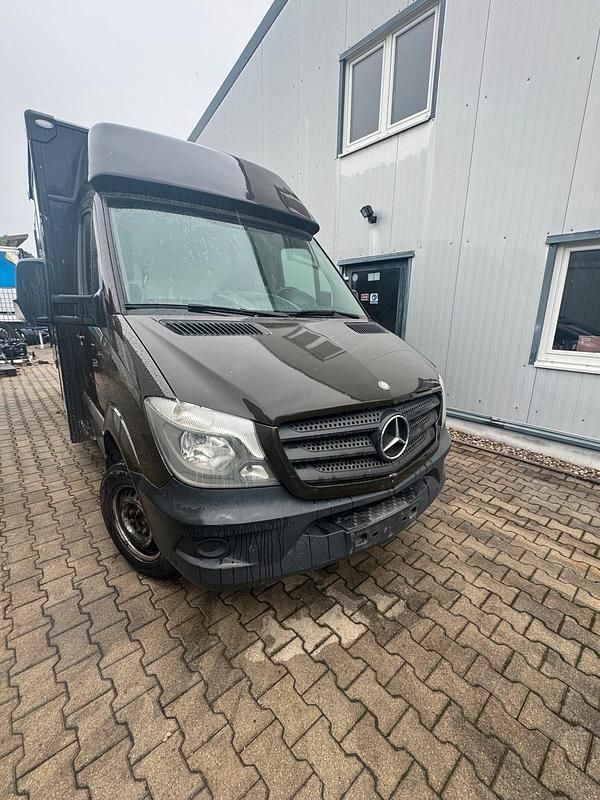 Grau Gebraucht 2014 Mercedes Sprinter Van | 9.500 € - Bild 1/4