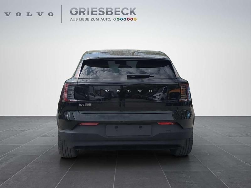 Neu Volvo EX30 Plus 200 kW (272 PS) 2025 Onyx schwarzmetallic SUV