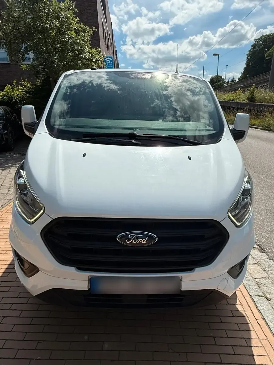 Gebraucht Ford Transit Custom 130 PS (95 kW) 2018 Weiß Limousine