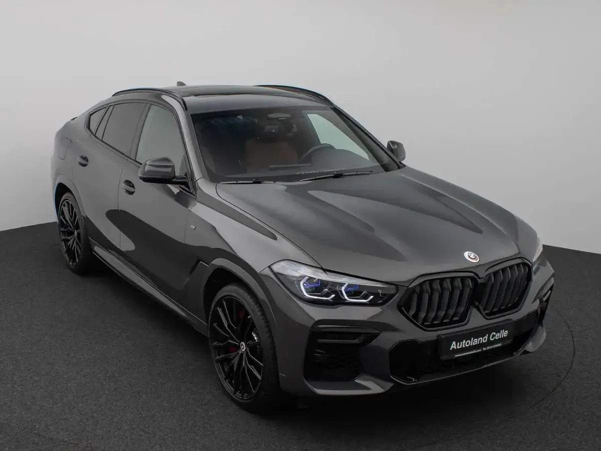 Gebraucht BMW X6 M 530 PS (389 kW) 2022 Bmw individual dravitgrauc36 SUV