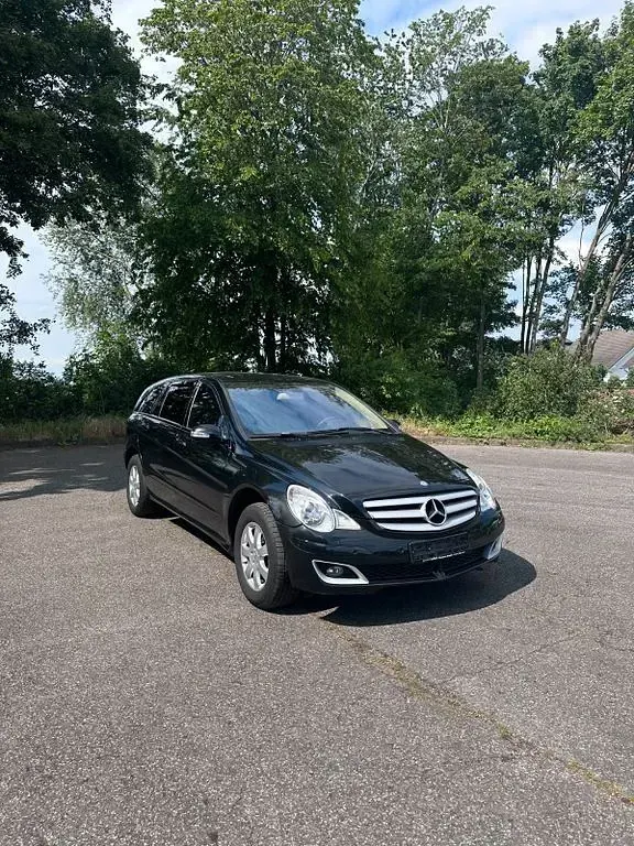 Gebraucht Mercedes R320 224 PS (164 kW) 2007 Schwarz Van / Kleinbus