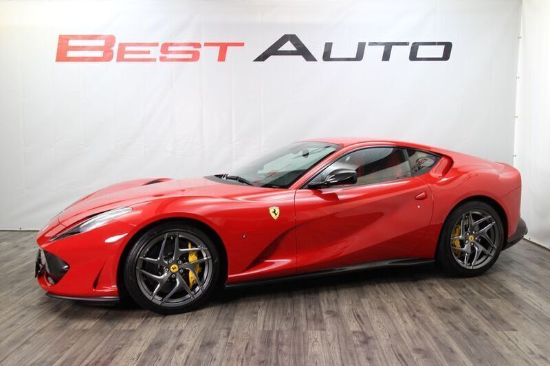 Rot Gebraucht 2021 Ferrari 812 | 368.900 € (Teuer) - Bild 1/4