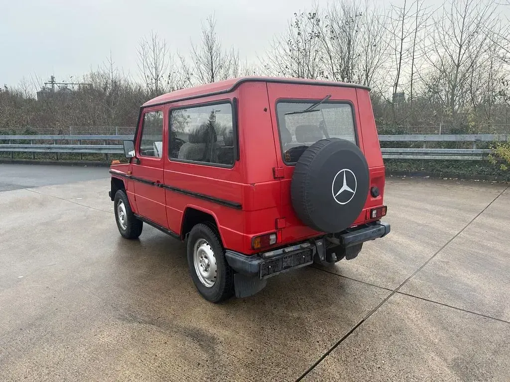 Gebraucht Mercedes G240 72 PS (52 kW) 1986 Rot SUV