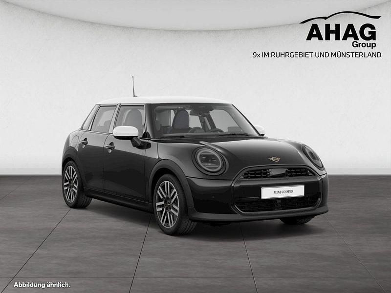 Gebraucht Mini Cooper 156 PS (114 kW) 2025 Schwarz Kleinwagen