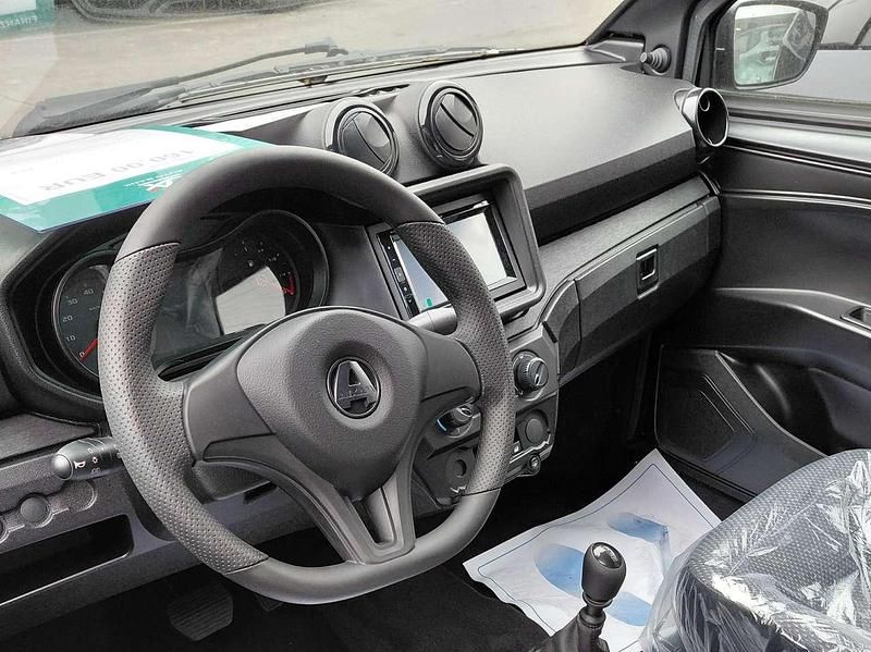 Neu Aixam City Pack 2025 Titanmetallic Kleinwagen