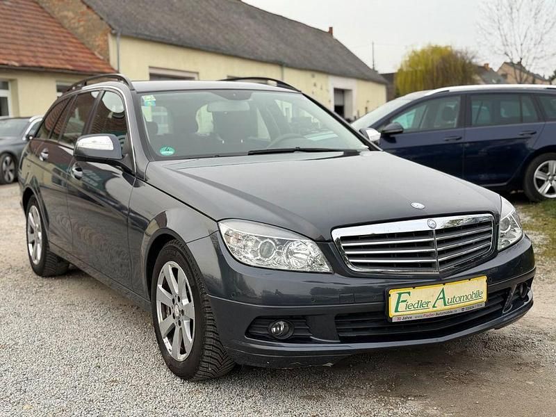 Gebraucht Mercedes C180 156 PS (114 kW) 2008 Grau Kombi