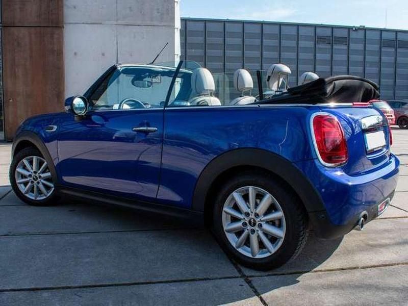Gebraucht Mini Cooper Cabriolet 136 PS (100 kW) 2020 Starlight blue (metallic) Cabrio