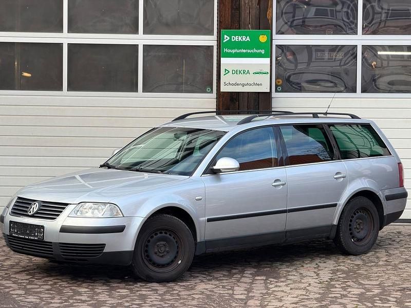 Gebraucht VW Passat 101 PS (74 kW) 2004 Silber Kombi