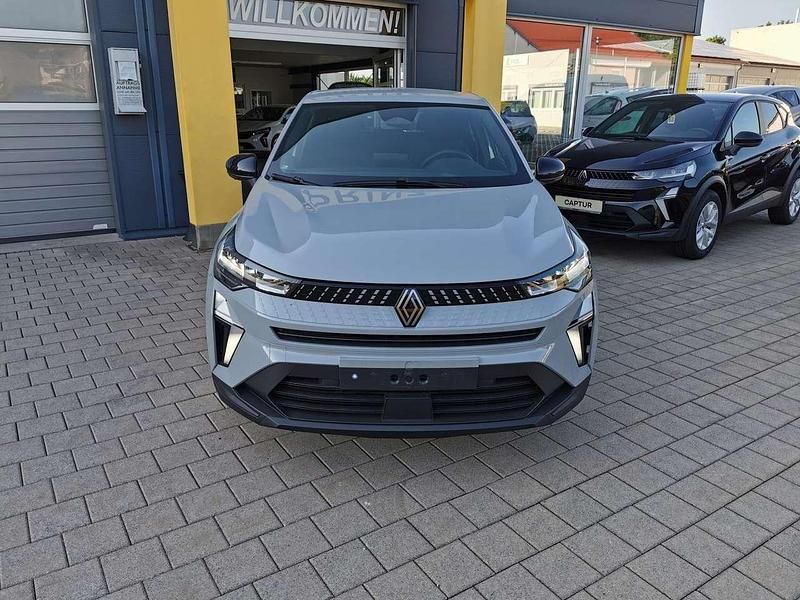 Second-hand Renault Captur Evolution 91 CP (66 kW) 2024 Gri SUV