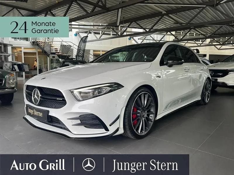 Weiß Gebraucht 2022 Mercedes A35 AMG Edition Limousine | 44.460 € (Fairer Preis) - Bild 1/4