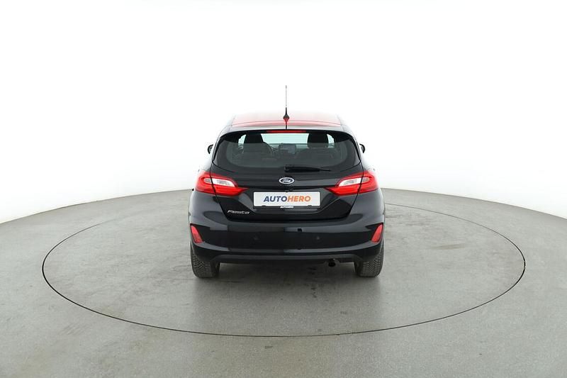 Gebraucht Ford Fiesta Titanium 101 PS (74 kW) 2018 Schwarz Kleinwagen