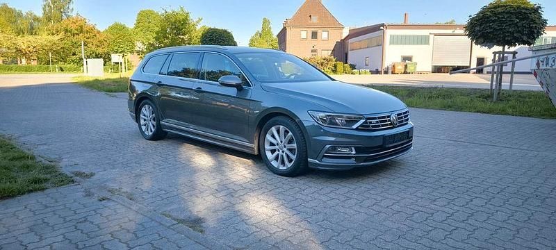 Gebraucht VW Passat Trendline 120 PS (88 kW) 2017 Grau Kombi