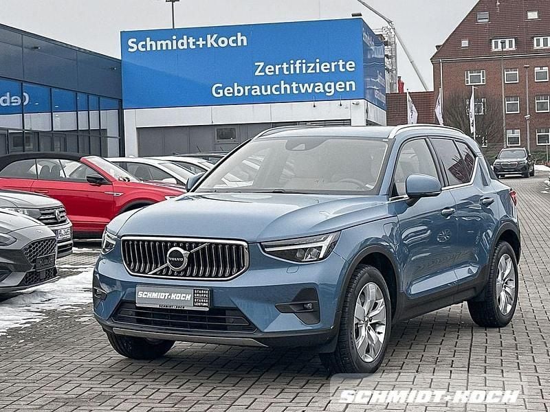 Gebraucht Volvo XC40 179 PS (131 kW) 2022 Blau SUV