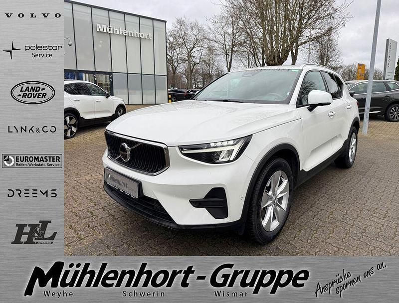 Gebraucht Volvo XC40 Core 163 PS (119 kW) 2025 Weiß SUV
