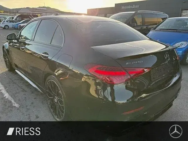 Używany Mercedes C63 S E Performance AMG 680 KM (500 kW) 2024