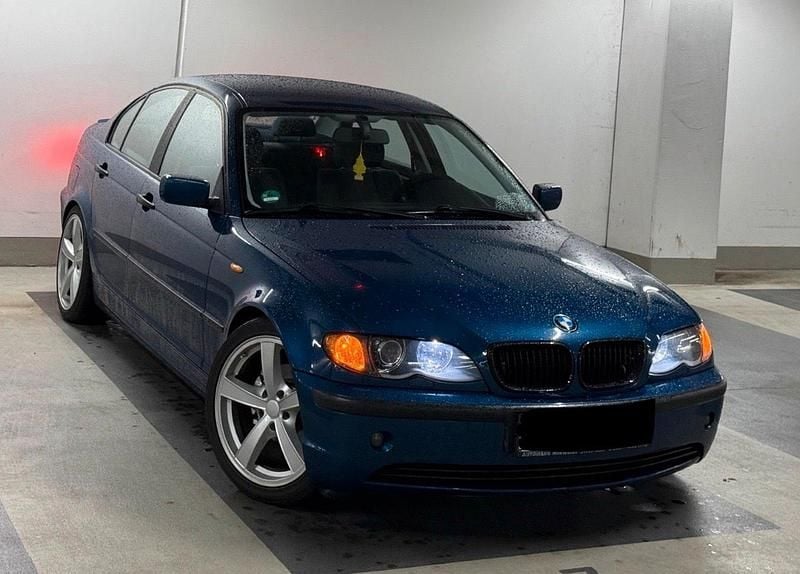 Gebraucht BMW 316 116 PS (85 kW) 2002 Blau Limousine