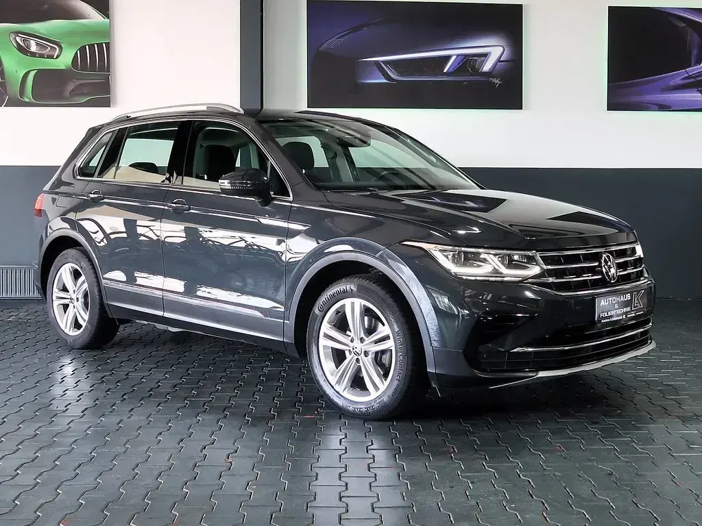 Gebraucht VW Tiguan Elegance 150 PS (110 kW) 2023 Grau SUV