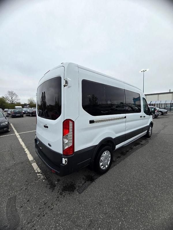 Gebraucht Ford Transit 130 PS (95 kW) 2019 Weiß Van / Kleinbus
