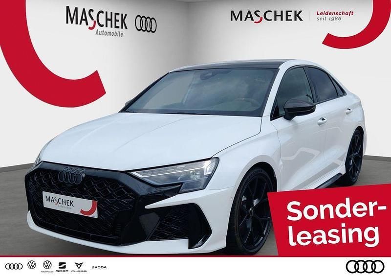 Arkonaweiss Neu 2025 Audi RS3 Comfort Kleinwagen | 69.333 € (Guter Preis) - Bild 1/4