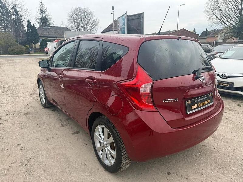 Gebraucht Nissan Note Acenta+ 98 PS (72 kW) 2016 Rot Kleinwagen