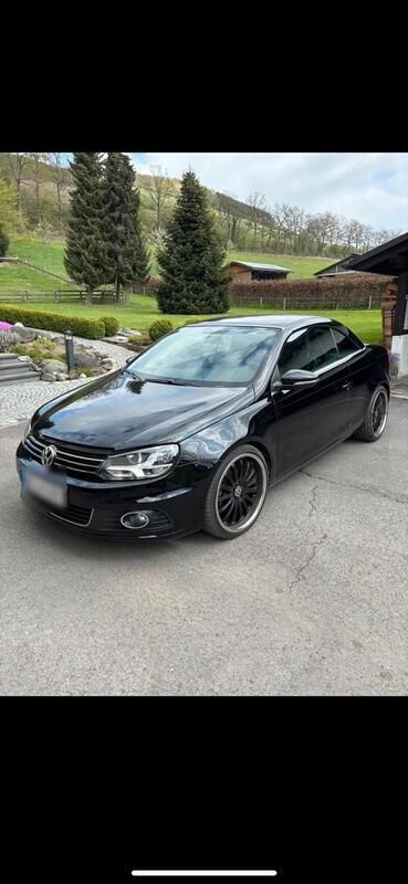 Schwarz Gebraucht 2012 VW Eos Cabrio | 11.900 € - Bild 1/4
