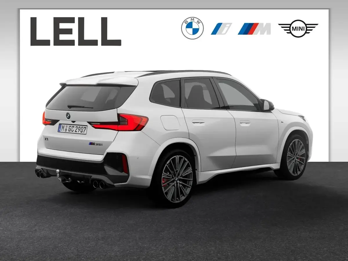 Neu BMW X1 Luxury Line 300 PS (220 kW) 2026 Weiß SUV