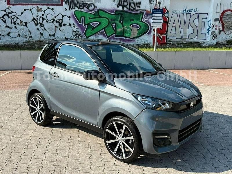 Grau Gebraucht 2021 Aixam Microcar Kleinwagen | 10.850 € (Guter Preis) - Bild 1/4