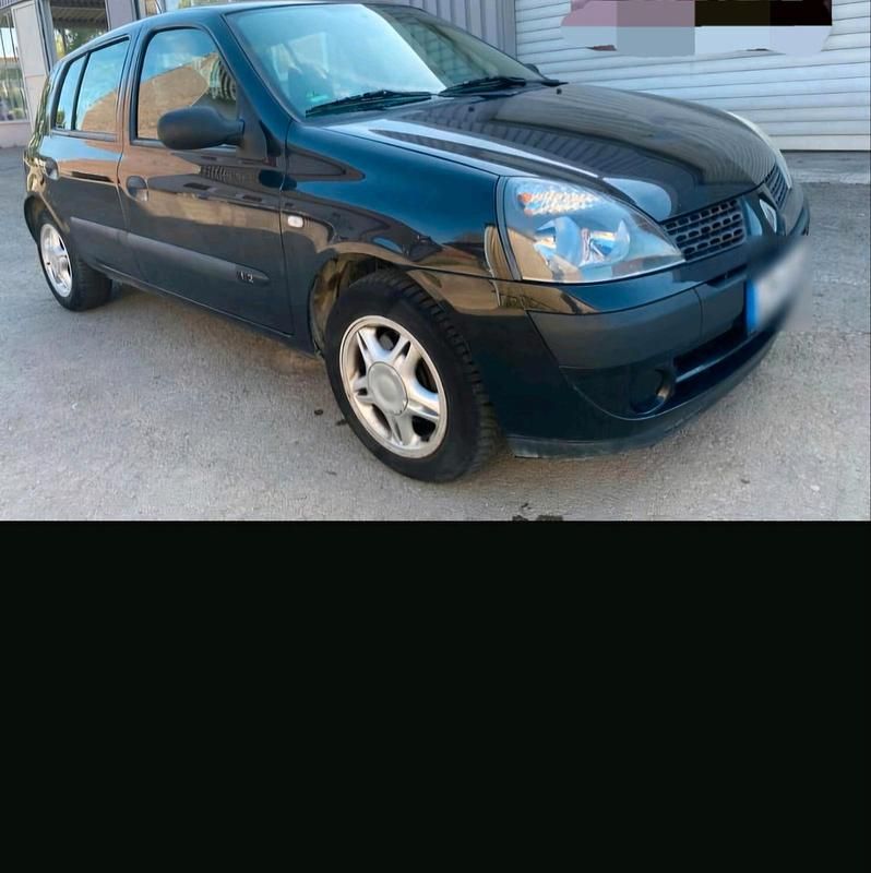 Schwarz Gebraucht 2006 Renault Clio II Limousine | 1.900 € (Fairer Preis) - Bild 1/1