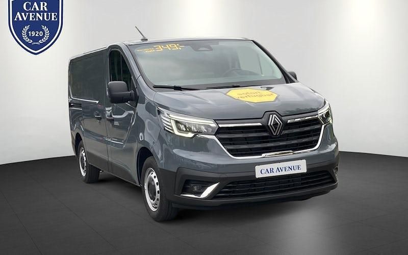Neu Renault Trafic Komfort 131 PS (96 kW) 2025 Grau Van / Kleinbus