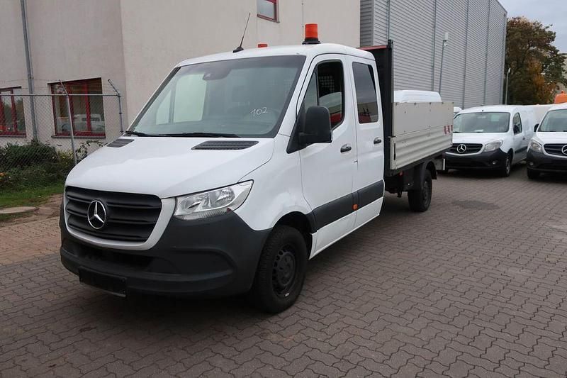 Weiß Gebraucht 2019 Mercedes Sprinter Van | 19.900 € (Fairer Preis) - Bild 1/4