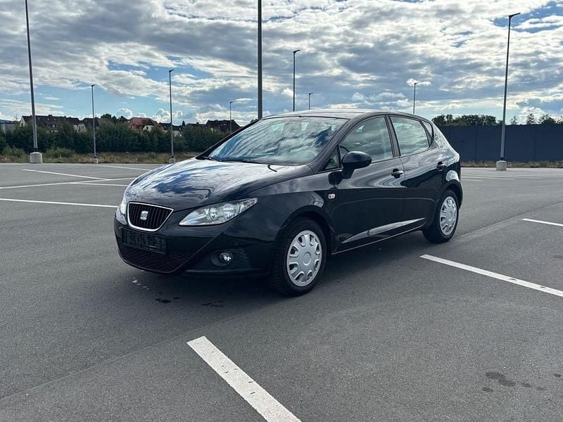 Schwarz Gebraucht 2009 Seat Ibiza Stylance Limousine | 1.300 € (Guter Preis) - Bild 1/4