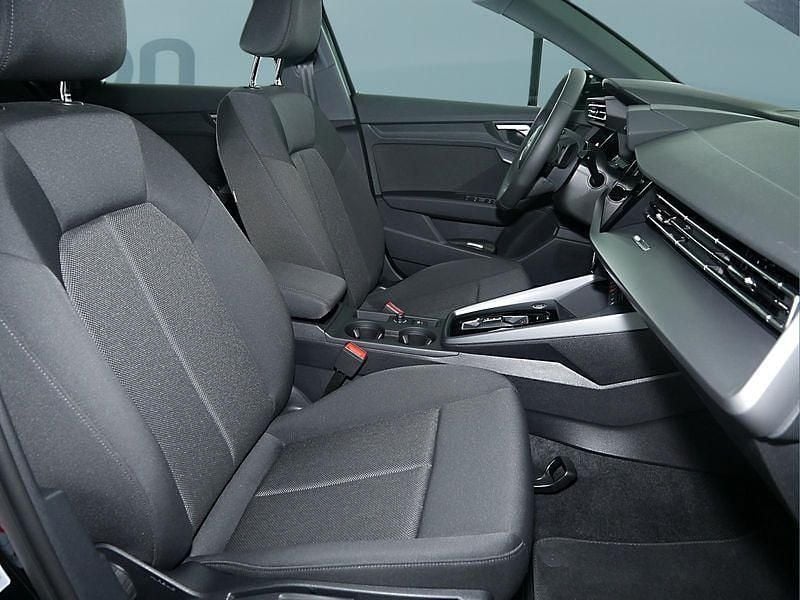 Gebraucht Audi A3 Sportback 150 PS (110 kW) 2025 Schwarz Kleinwagen