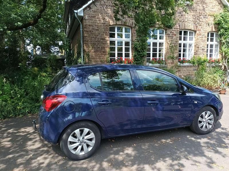 Blau Gebraucht 2016 Opel Corsa Limousine | 4.300 € (Fairer Preis) - Bild 1/4