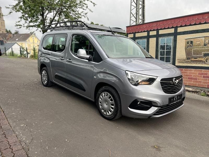 Grau Gebraucht 2020 Opel Combo Life Van / Kleinbus | 13.600 € (Superpreis) - Bild 1/4