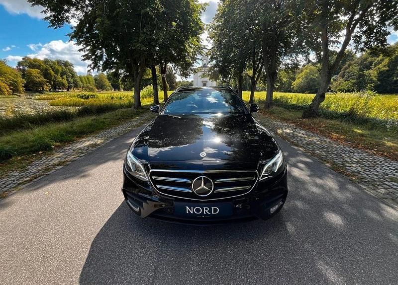 Gebraucht Mercedes E350 258 PS (189 kW) 2017 Schwarz Kombi
