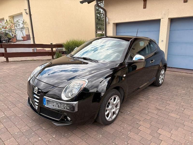 Schwarz Gebraucht 2014 Alfa Romeo MiTo Turismo Kleinwagen | 8.400 € - Bild 1/4