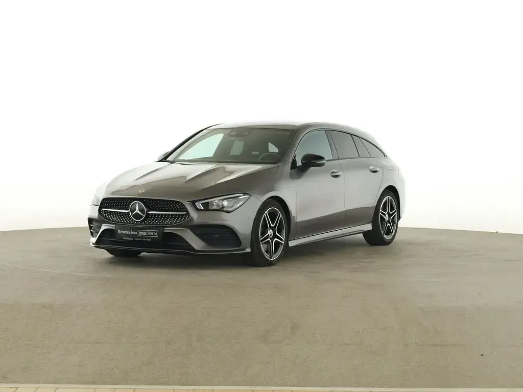 Gebraucht Mercedes CLA220 AMG 190 PS (139 kW) 2023 Grau Coupé
