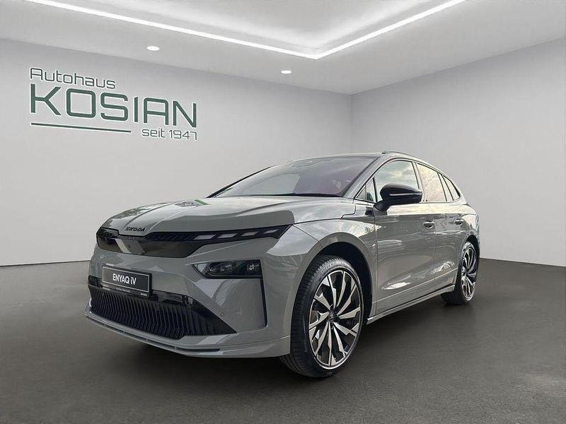 Stahlgrau Neu 2025 Skoda Enyaq iV SportLine SUV | 48.890 € (Teuer) - Bild 1/4