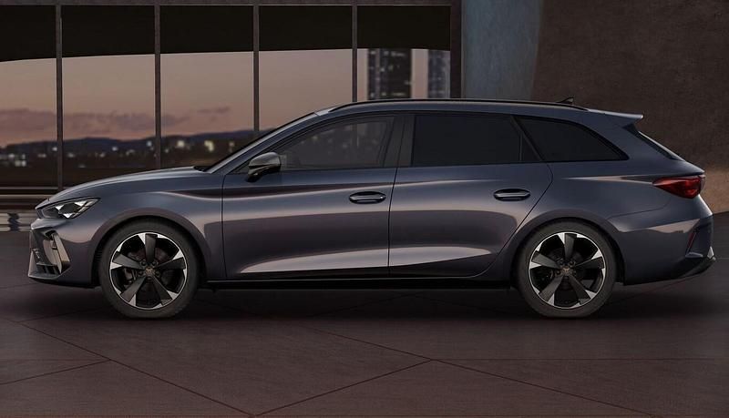 Neu Cupra Leon 150 PS (110 kW) 2026 Magnetic grau metallic