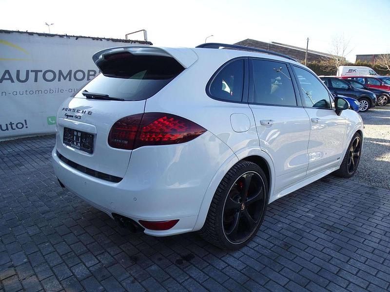 Usata Porsche Cayenne GTS 420 CV (308 kW) 2013 Bianco SUV
