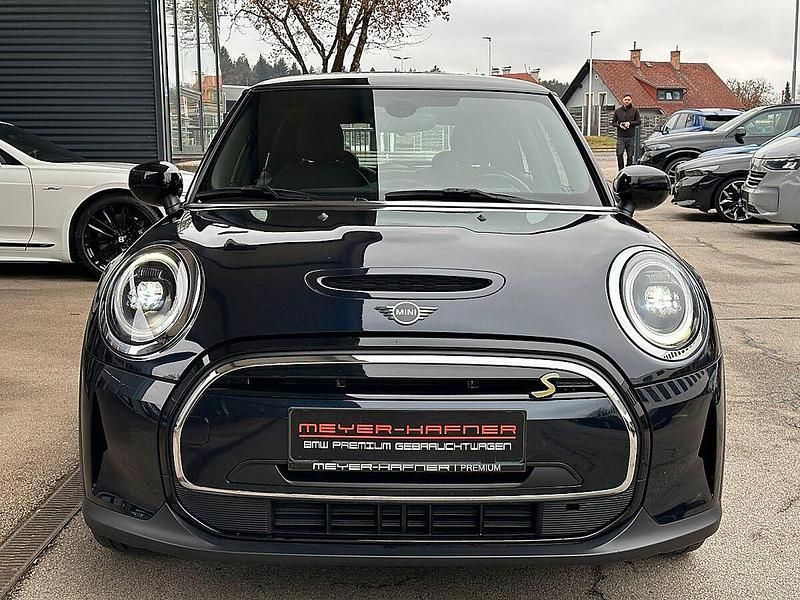 Gebraucht Mini Cooper SE 135 kW (184 PS) 2021 Schwarz Kleinwagen