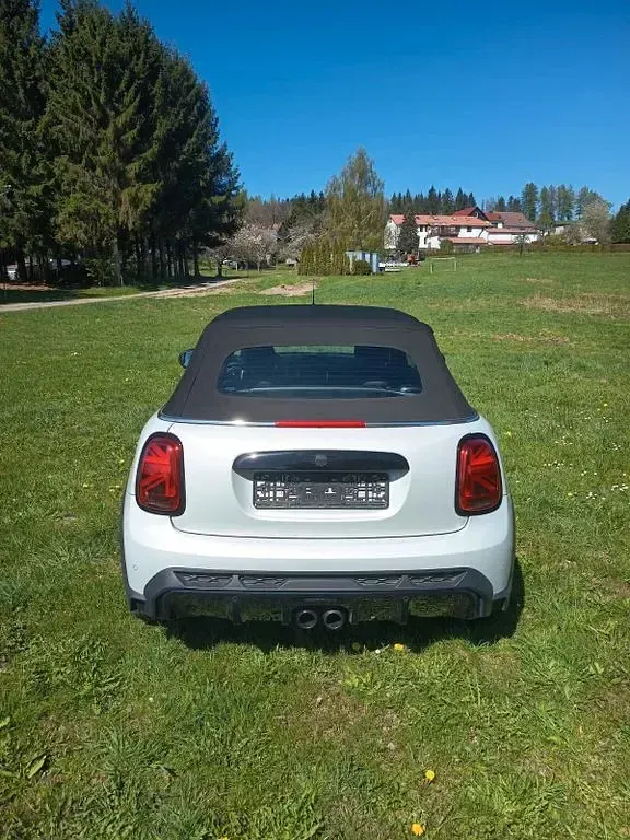 Gebraucht Mini John Cooper Works Cabriolet 178 PS (130 kW) 2023 Silber Cabrio