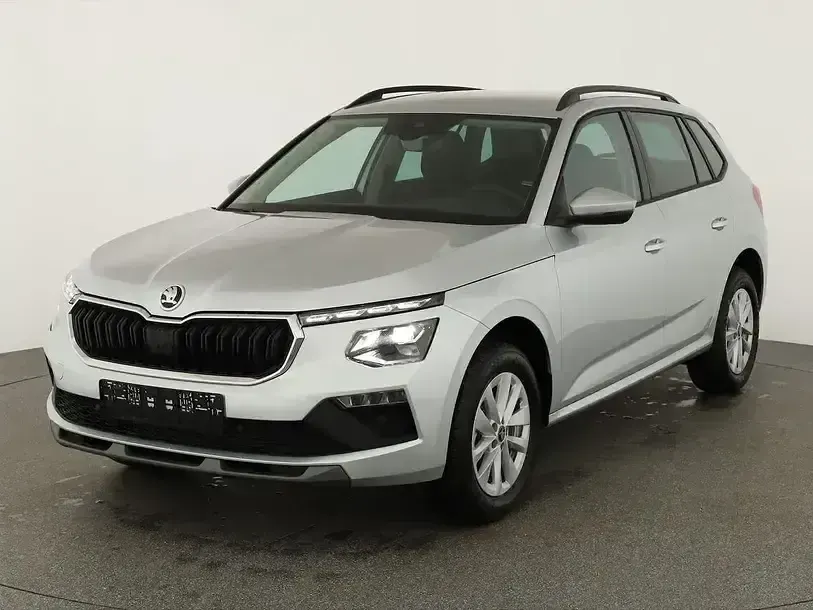 Gebraucht Skoda Kamiq Selection 116 PS (85 kW) 2025 Brillant silber metallic SUV