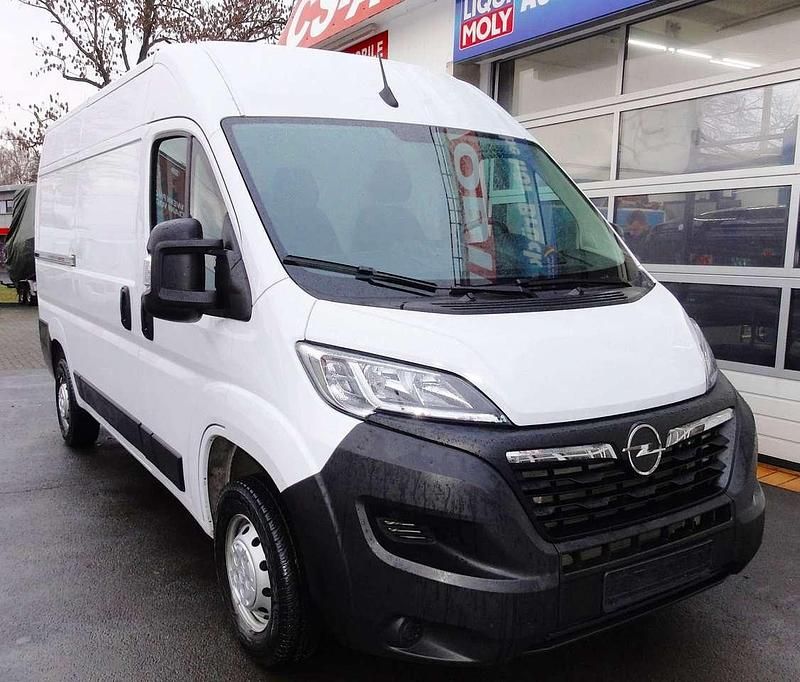 Gebraucht Opel Movano 140 PS (102 kW) 2024 Weiß Van