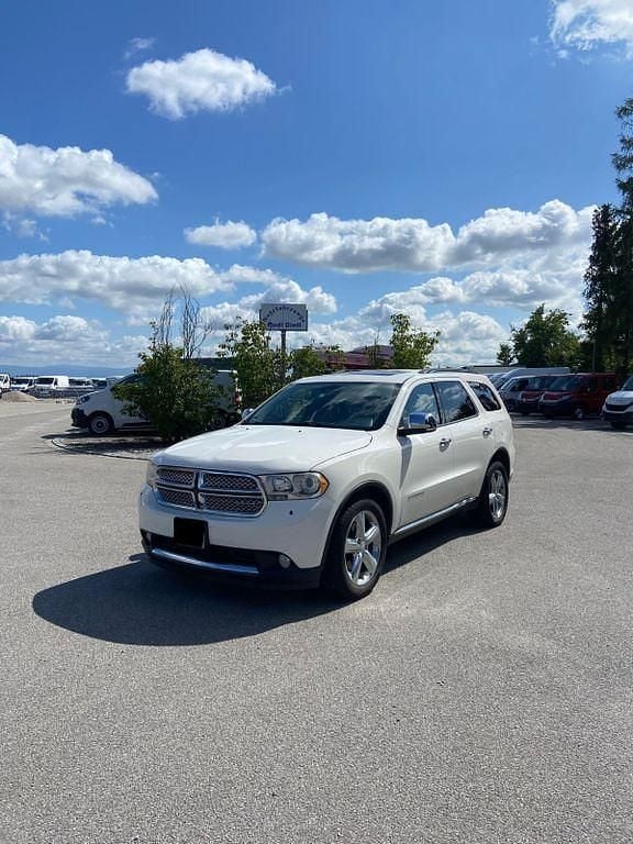 Weiß Gebraucht 2012 Dodge Durango SUV | 10.900 € (Superpreis) - Bild 1/4