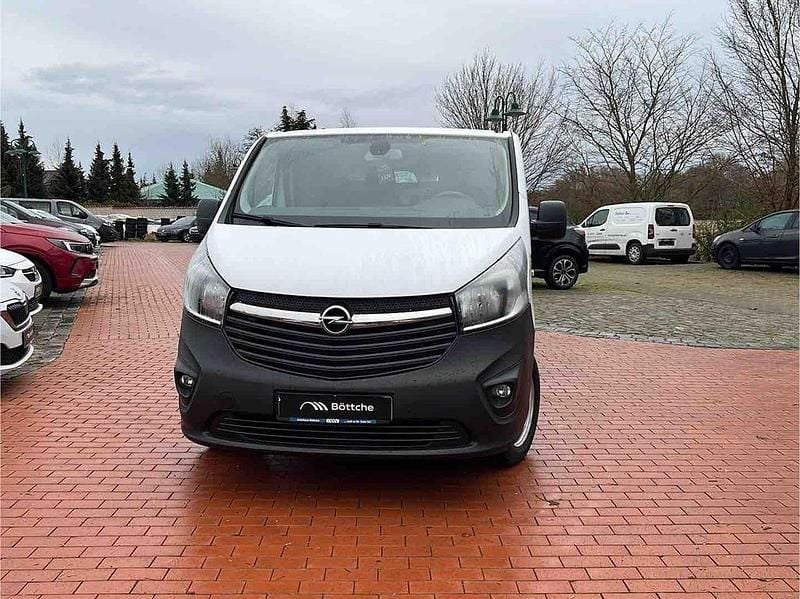 Używany Opel Vivaro 90 KM (66 kW) 2016 Biały Minivan